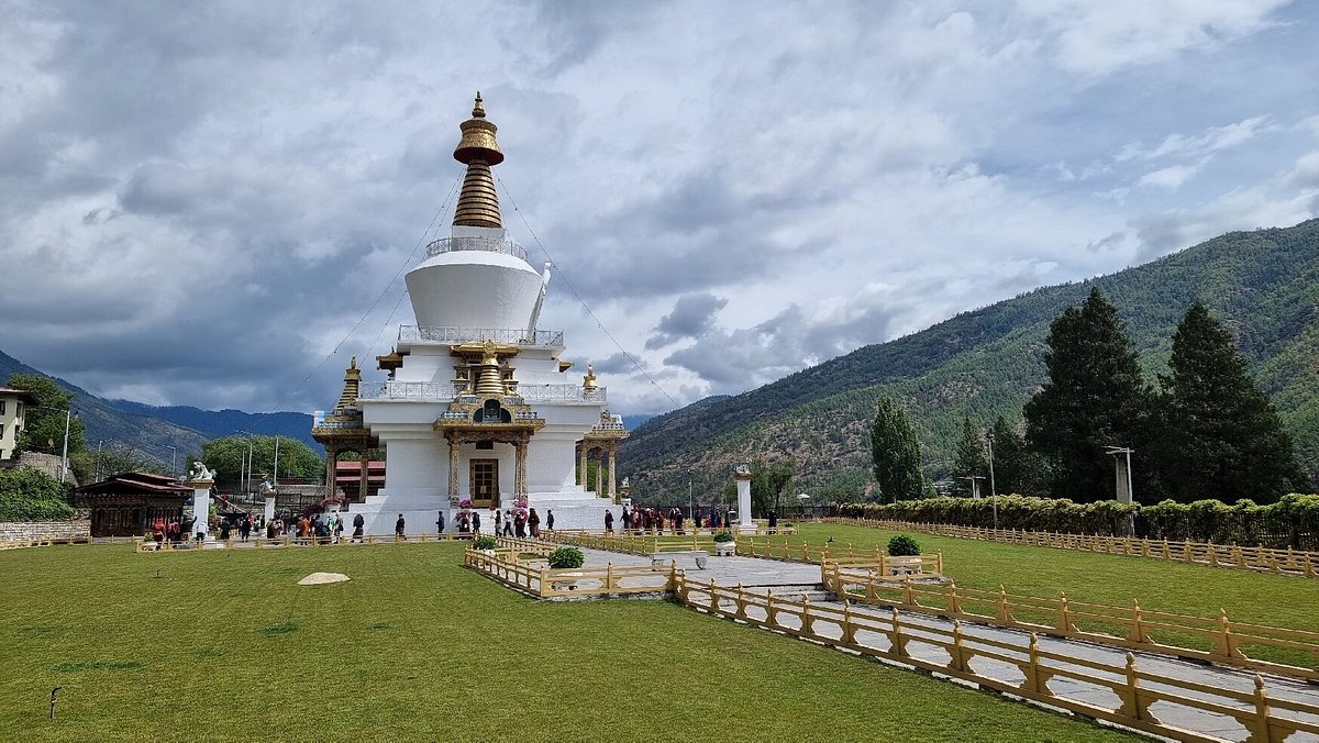 Modern-and-Medieval-Bhutan-Tour