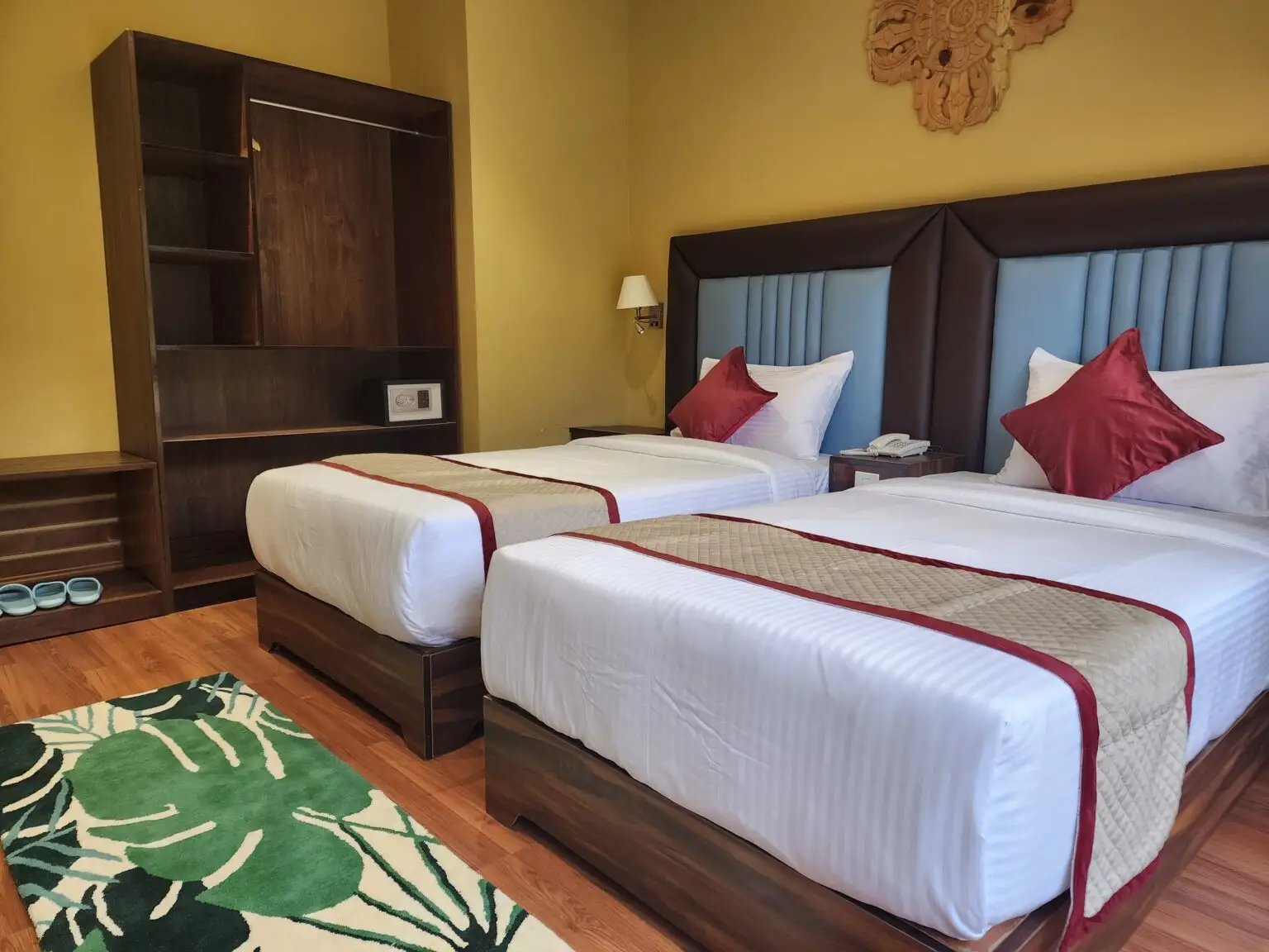 Green Valley Boutique Room Bed
