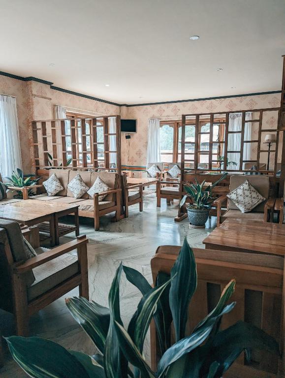 HOTEL Amodhara