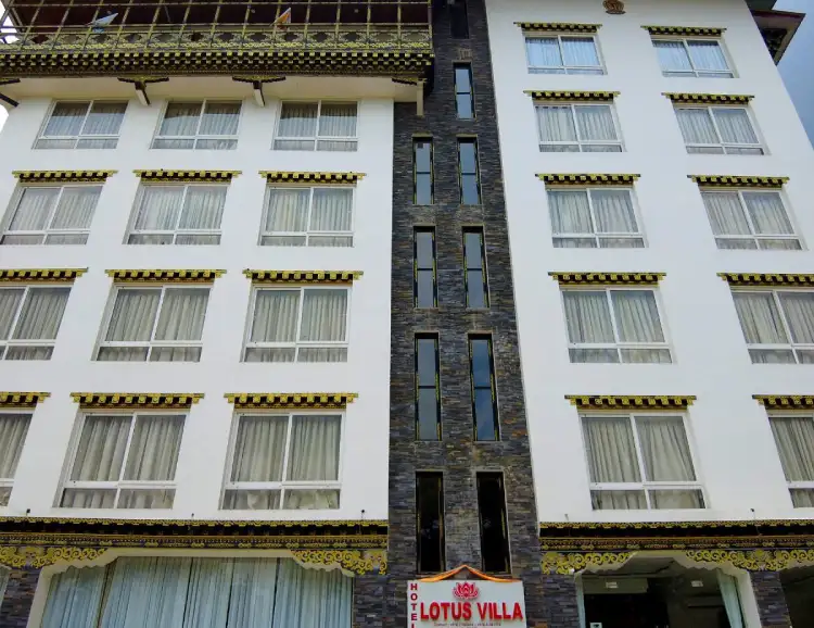 Hotel Lotus Villa