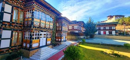 Jakar Village Lodge