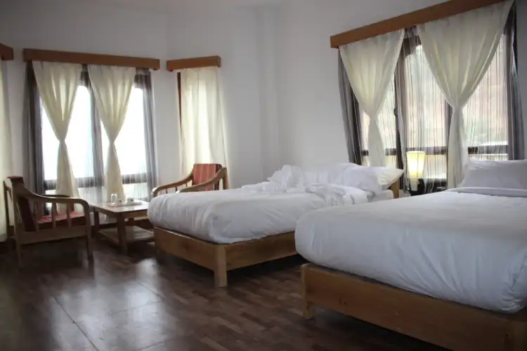 Lekhar Resort