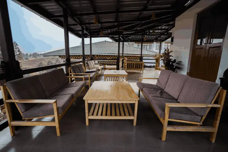 Meri Puensum Resort