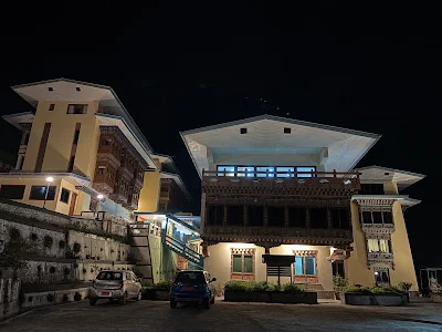 Norbu Lingka Resort