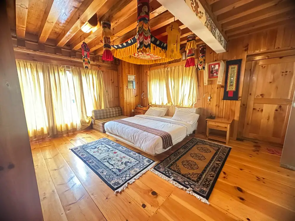 Rinchenling Resort Suite