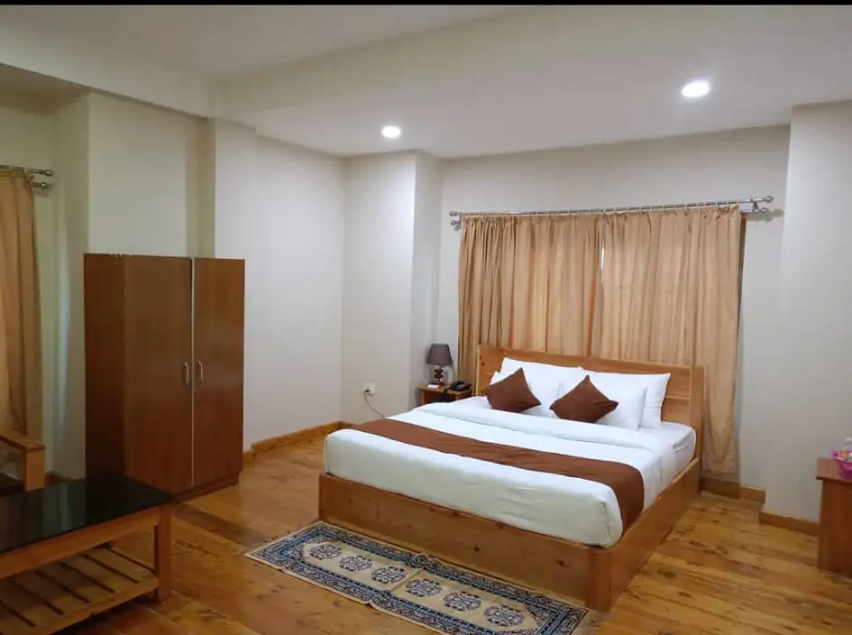 Tendey Riwang Hotel