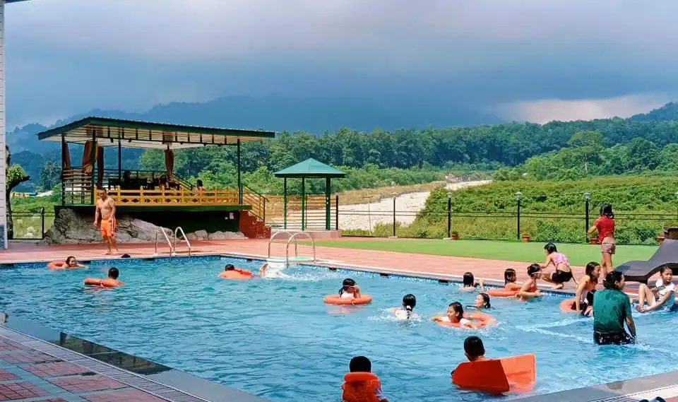 Zeebar Resort
