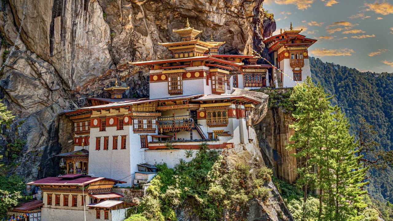 Iconic Tiger’s Nest Monastery perched dramatically on a cliff.