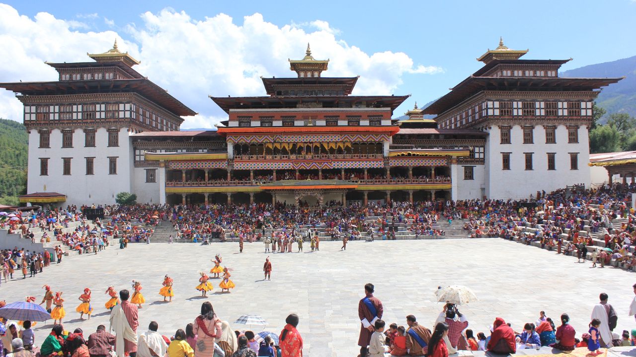 bhutan-is-famous-for-peaceful-experiences